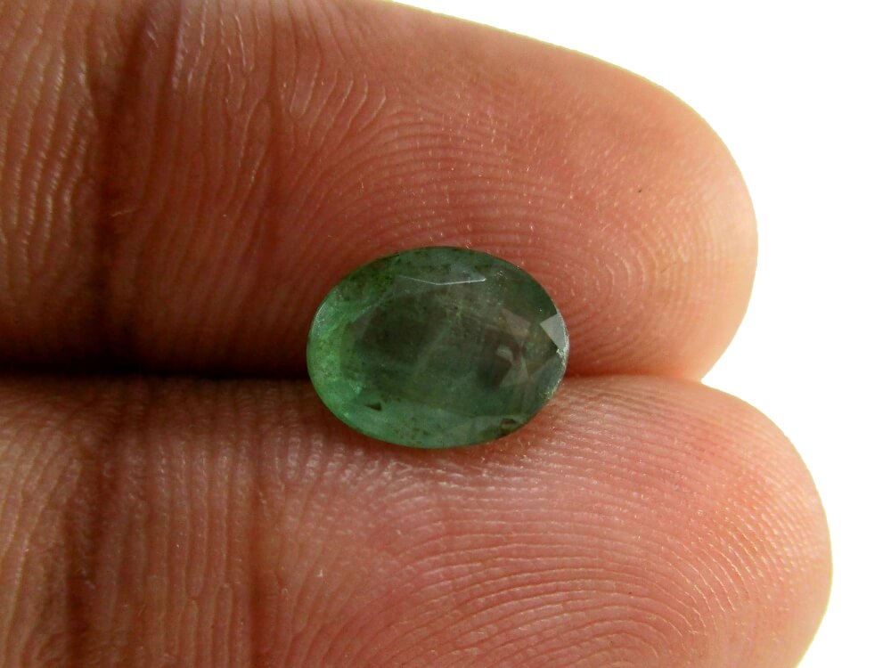 Emerald - 1.37 Carat - GFE06018 - Image 3