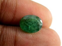 Emerald - 2.18 Carat - GFE06028 - Image 3