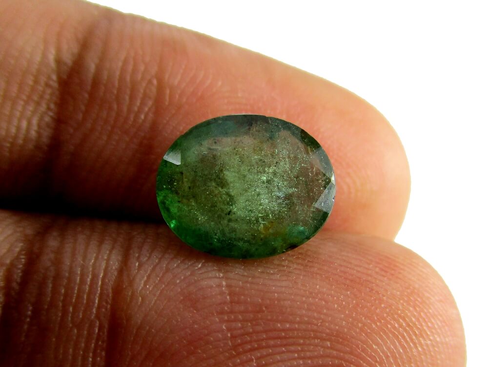 Emerald - 2.67 Carat - GFE06029 - Image 3