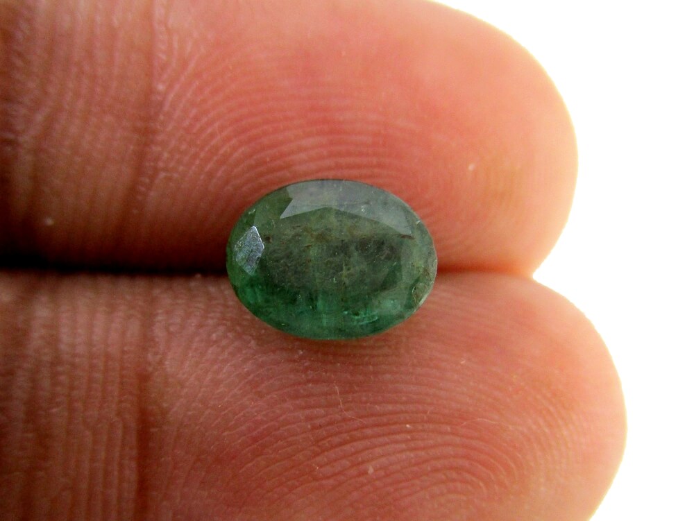 Emerald - 1.45 Carat - GFE06036 - Image 3