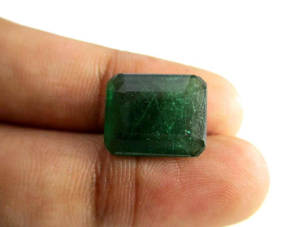 Emerald - 9.00 Carat - GFE06077 - Image 3