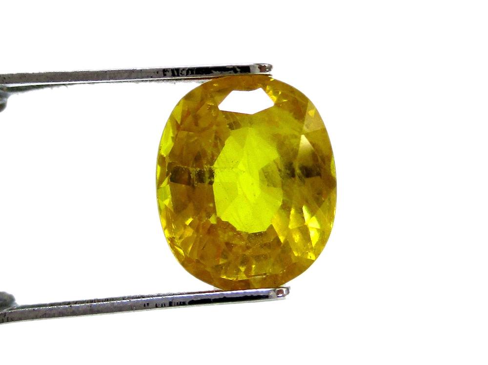 Yellow Sapphire - 3.15 Carat - GFE07037 - Image 2