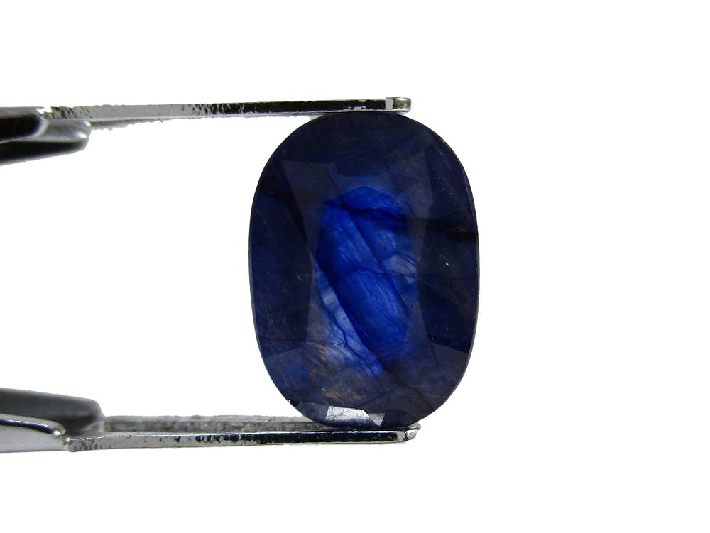 Blue Sapphire - 3.88 Carat - GFE08008 - Image 2