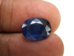 Blue Sapphire - 4.07 Carat - GFE08016 - Image 4