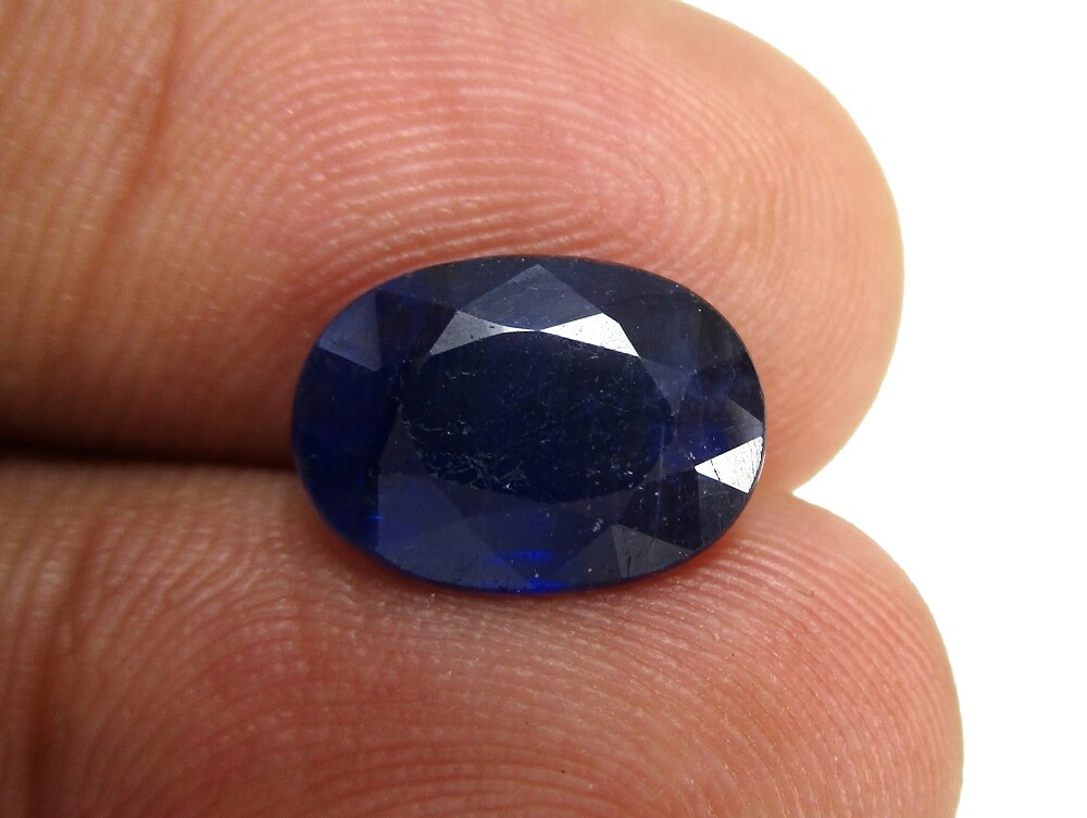 Blue Sapphire - 4.33 Carat - GFE08023 - Image 4
