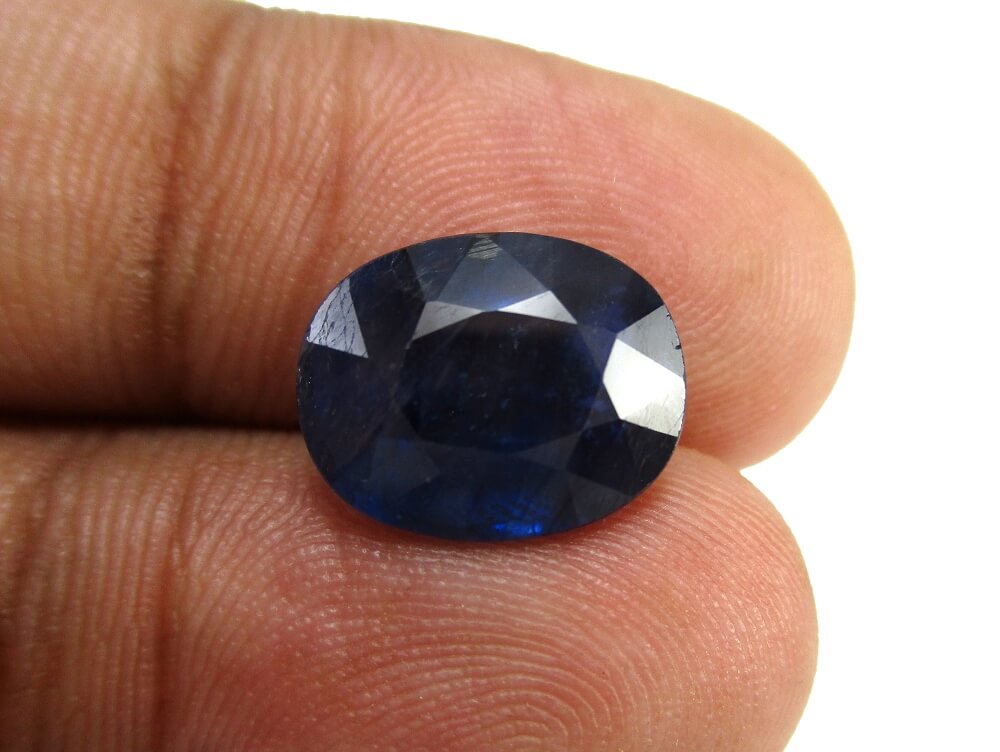 Blue Sapphire - 6.92 Carat - GFE08057 - Image 4