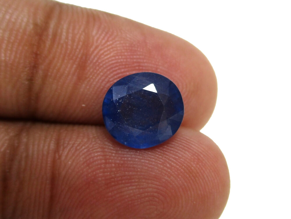 Blue Sapphire - 4.24 Carat - GFE08064 - Image 4