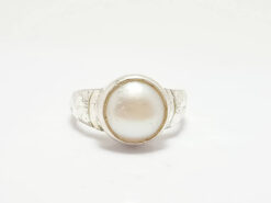 Pearl Ring 17