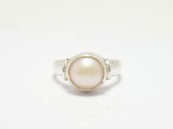 Pearl Ring 18